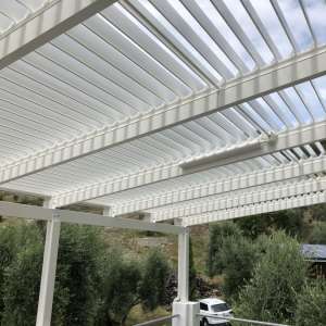 Copertura con pergola bioclimatica Dirello - Peschici (FG)