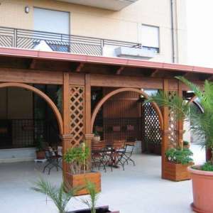 Struttura in legno da giardino